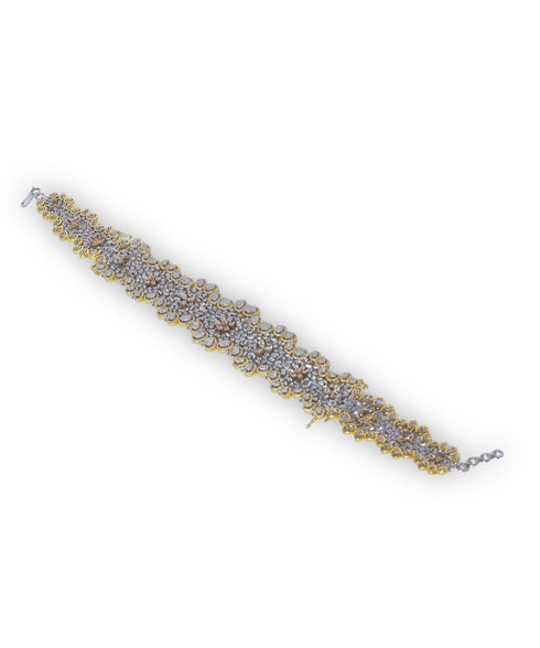 SUPERSTAR STELLAR NECKLACE
